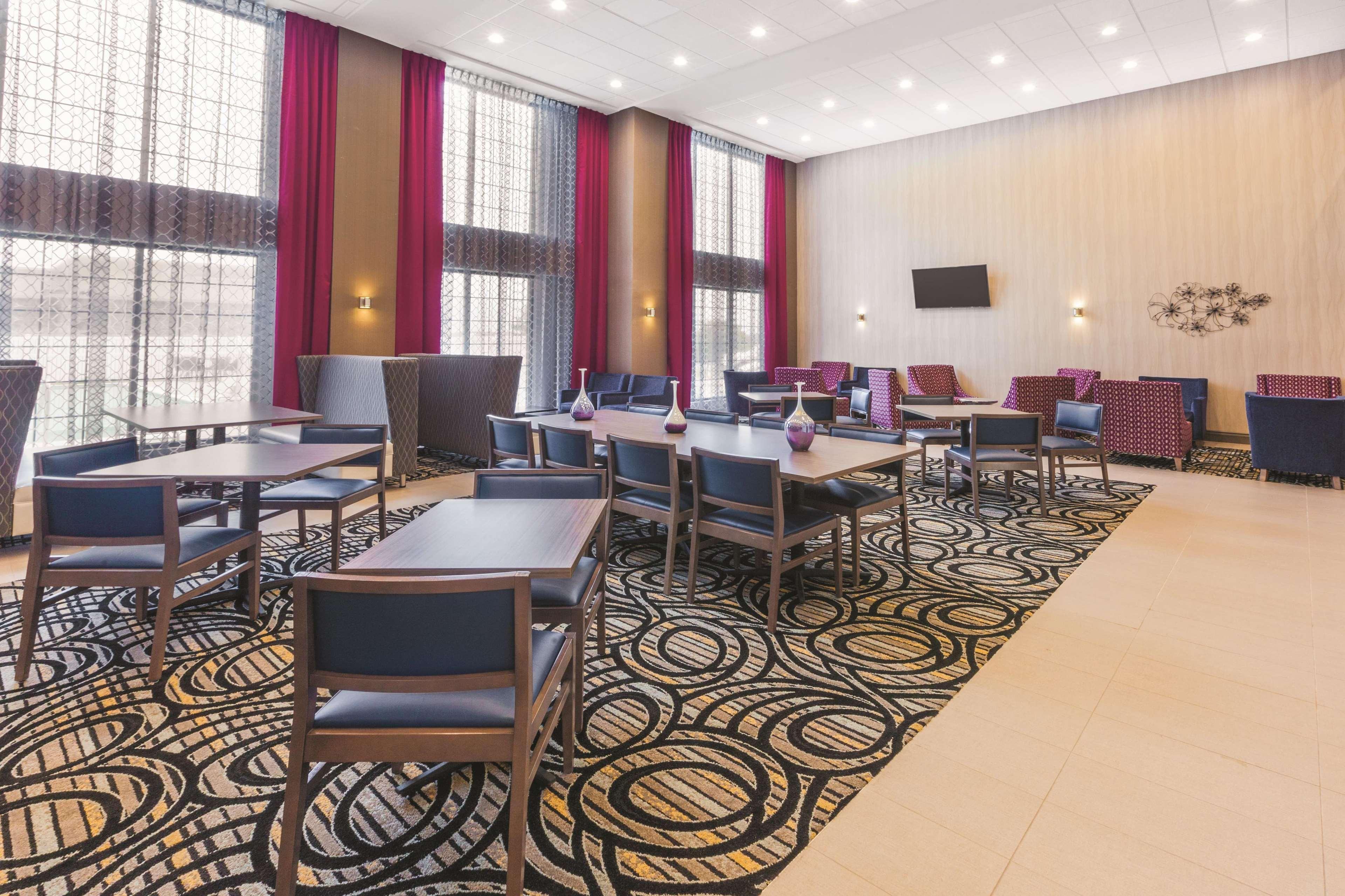 La Quinta By Wyndham Aberdeen-Apg Eksteriør billede